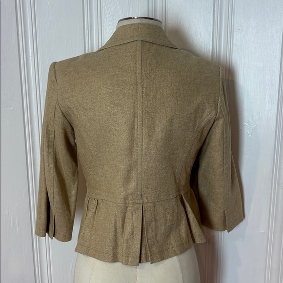 NYGARD Collection Linen Blend Blazer, Gold Thread, Peplum Jacket - Size 6 petite - Picture 3 of 13